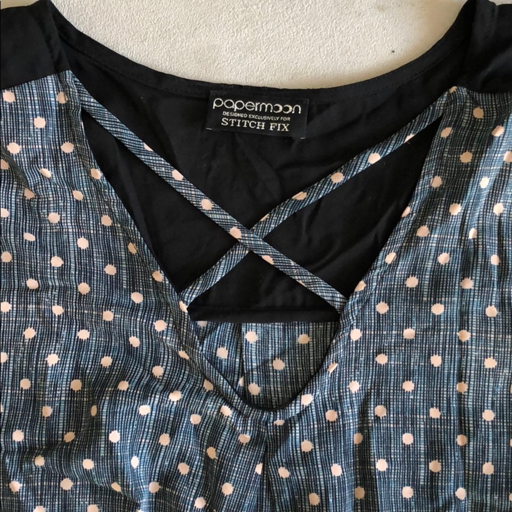 Blouse - Picture 2 of 3
